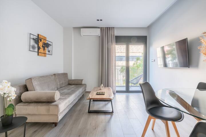 Stylish ΕΝ Athena Suite near Acropolis