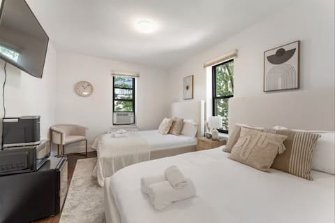 Perfect Brooklyn Duo Escape