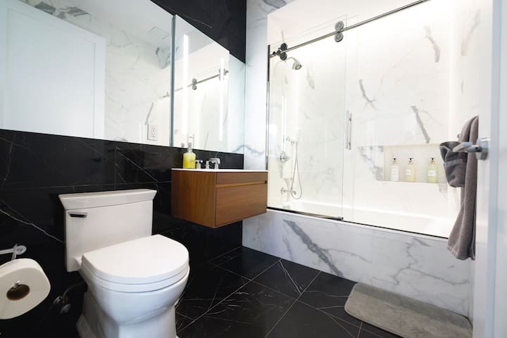 Charming 2 Bedroom by BK bridge gallery image 4