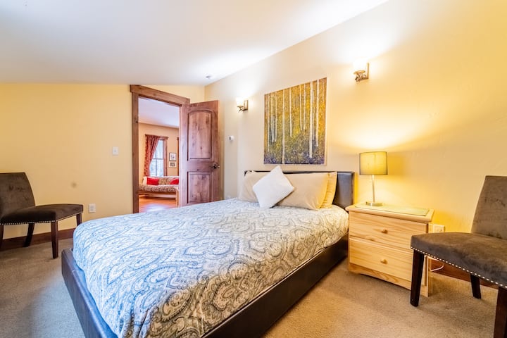 Queen bedroom off of Great Room