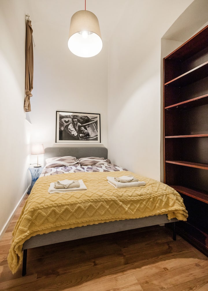 საძინებელი 4