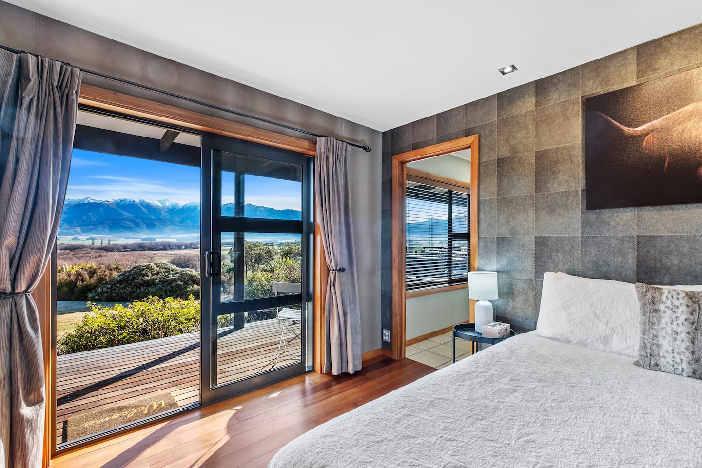 Riverview Lodge - Spenser Room 1
