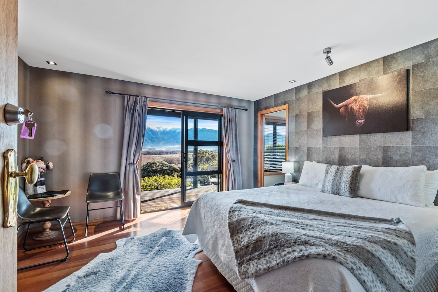 Riverview Lodge - Spenser Room 2