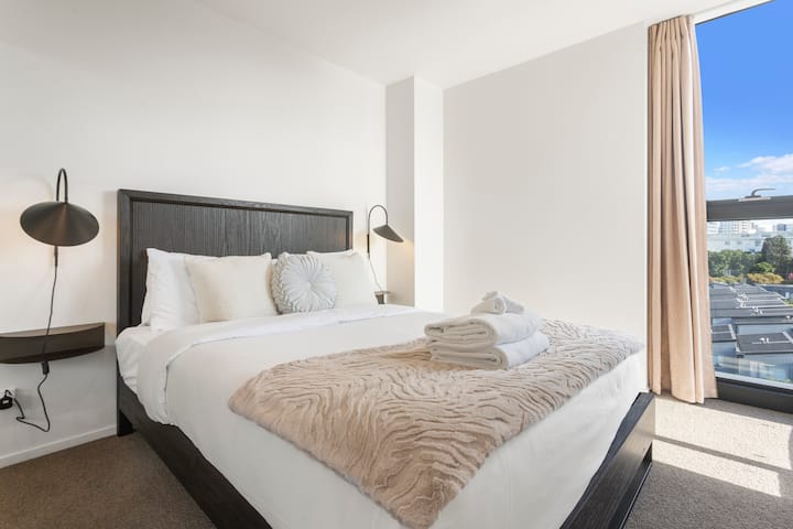 Godoro la Amani la Kichwa cha Kulala. Bafu la kujitegemea