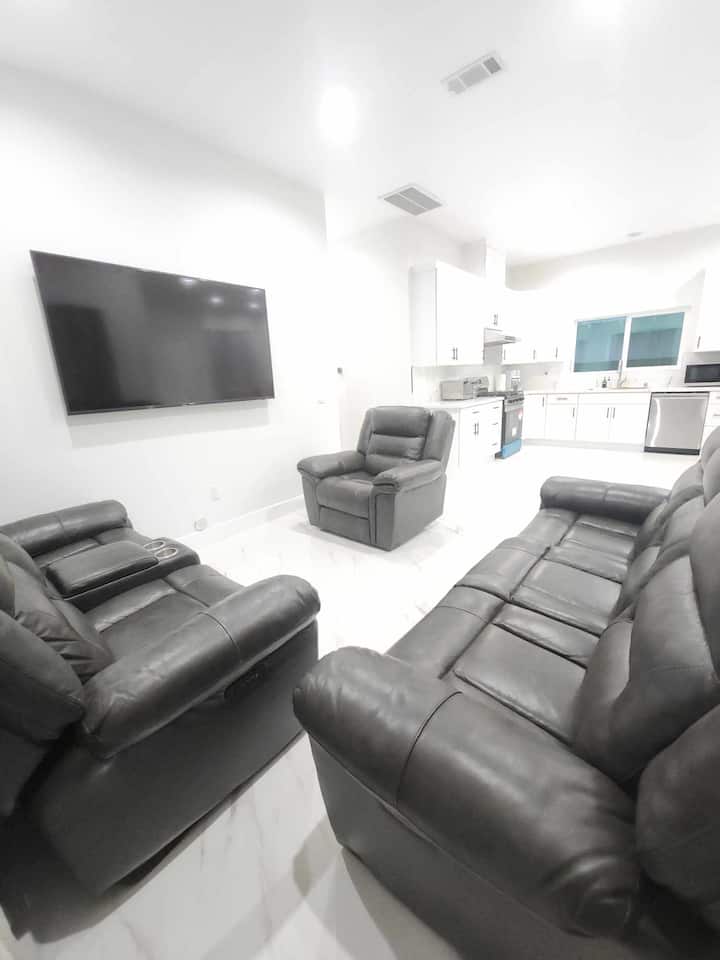 List F-beautiful & Comfy 3bd/3ba Guesthouse In Oc. - 헌팅턴비치