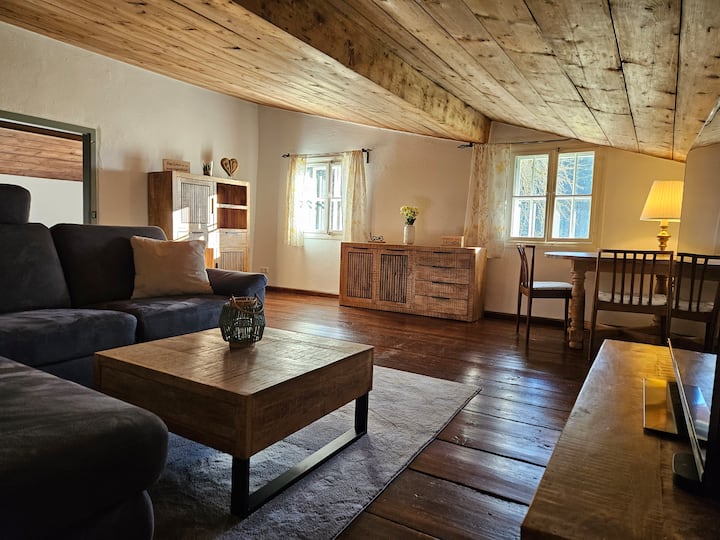 Chalet 1868 - Alleinlage - Whirlpool - Außensauna - Viechtach