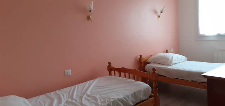 საძინებელი 3