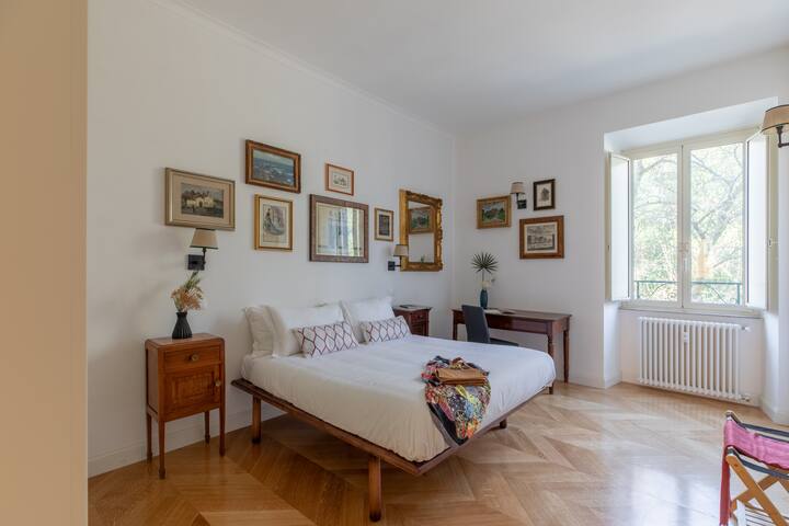 iFlat | Charming & Spacious Flat in Trastevere