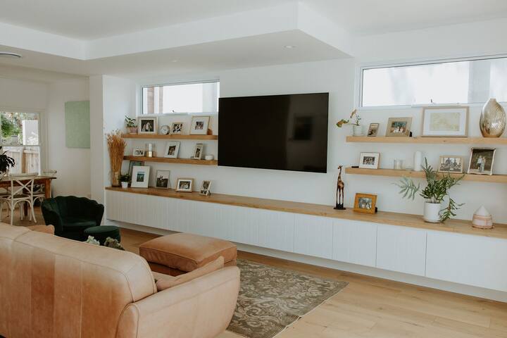 Kiah Coogee (4 bdr beach house) gallery image 2