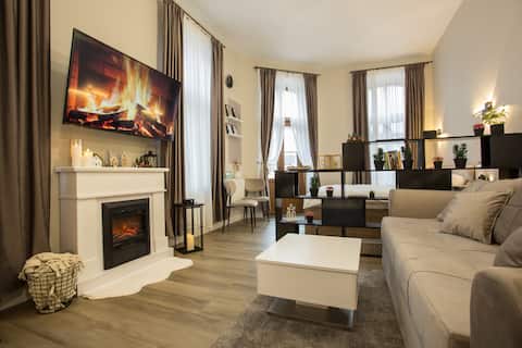 Top performing Airbnb: Sinaia Escape Studio in Sinaia