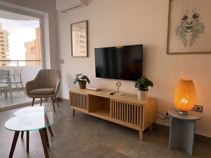 Modern & Sunny Beach Apartment - Mijas