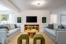 Your World Cup HQ: Near Miami Stadium | Pool