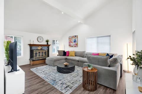 Popular Airbnb listing: Private Pool • Arcade • BBQ • 4 bedroom/3 bathroom in Hacienda Heights