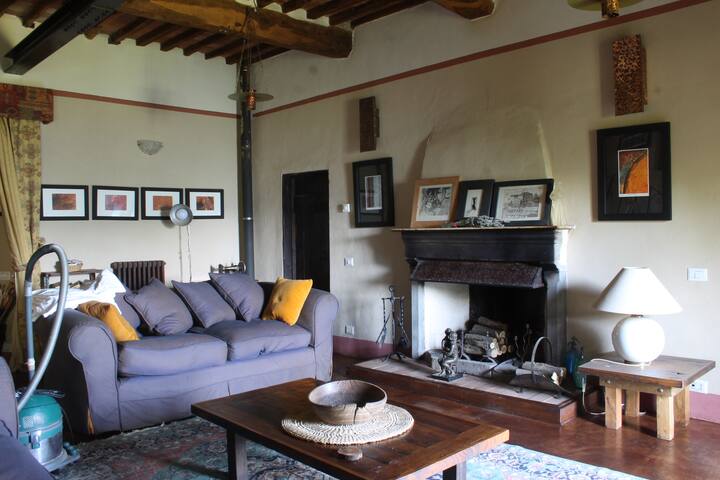 Stunning Property Near Lucca - Bagni di Lucca