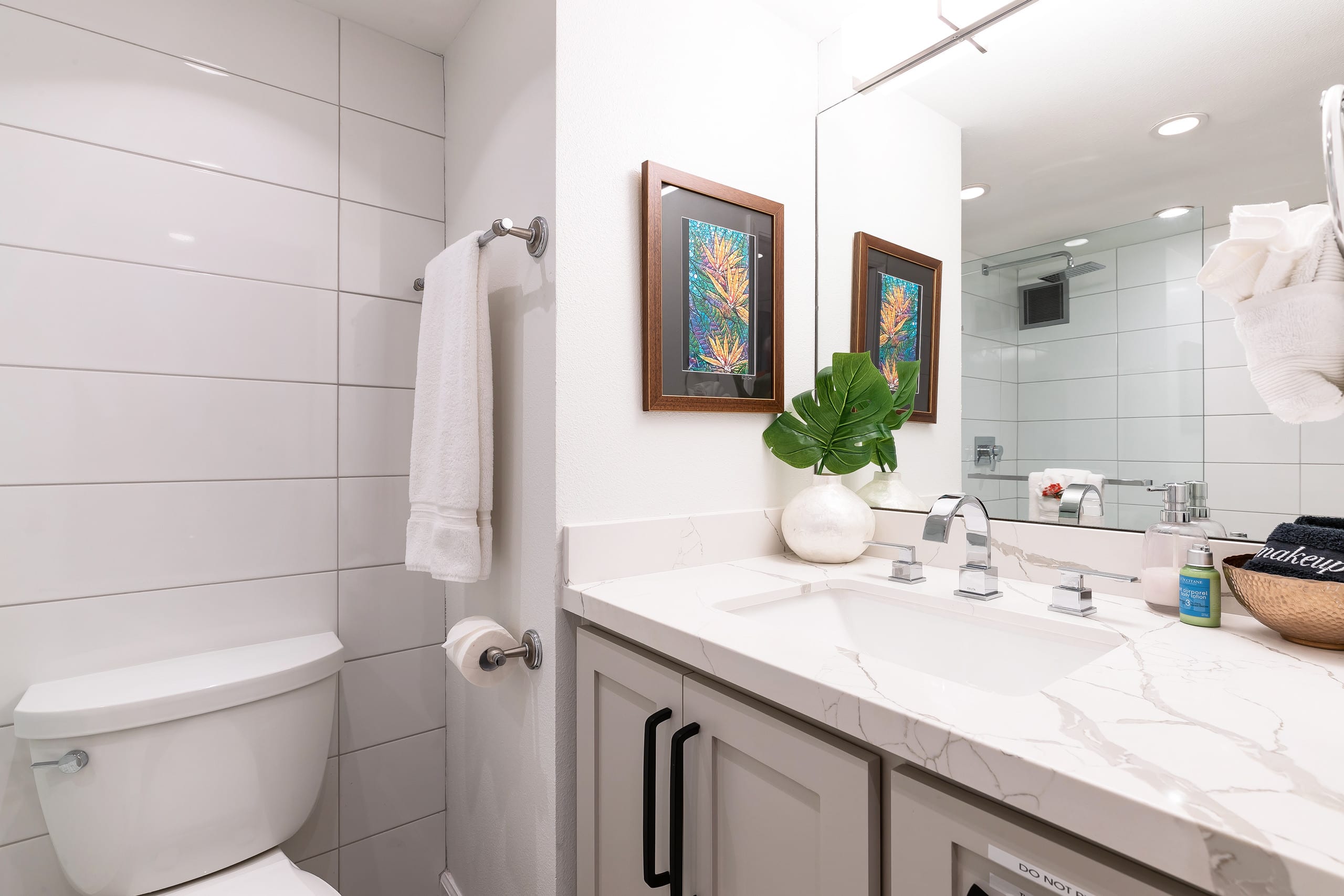 Condo in Lahaina · ★4.97 · Studio · 1 bed · 1 bath - Image 8
