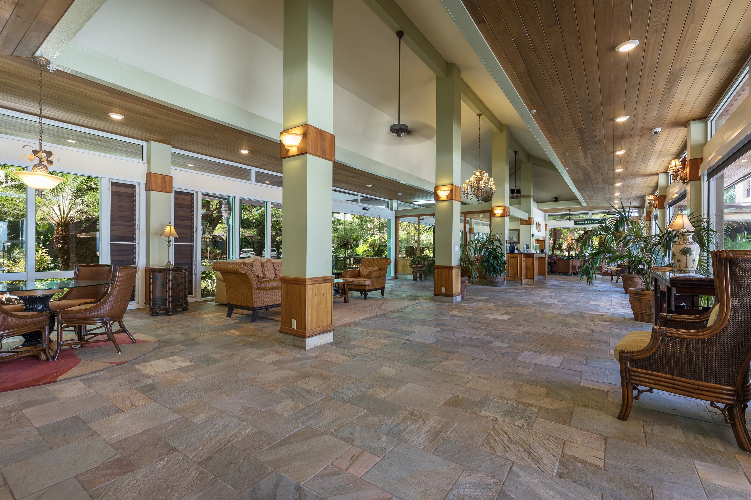 Condo in Lahaina · ★4.97 · Studio · 1 bed · 1 bath - Image 36