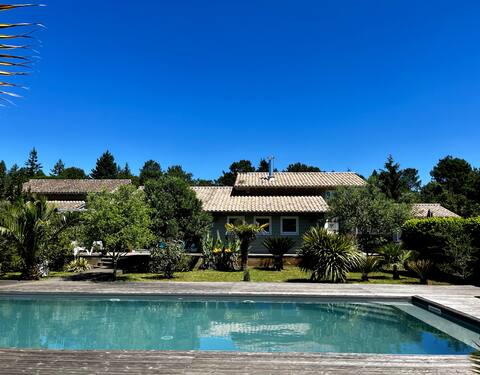 House 150m², 4 bedrooms, swimming pool 11x5m