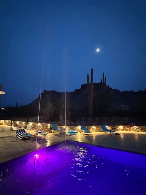 Mountains. Hiking. Pool. Views!