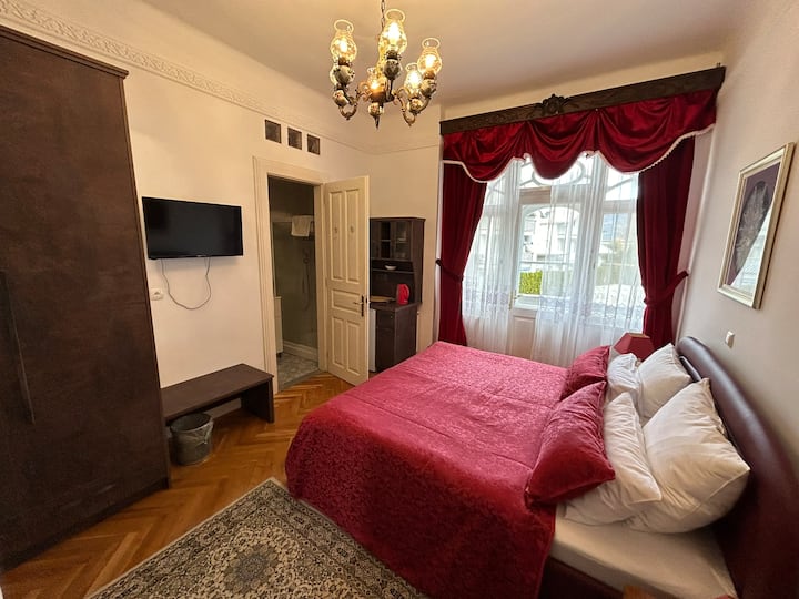 The Grand Room - Bled