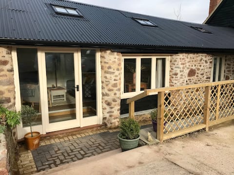 Beautiful and characterful newly converted stable