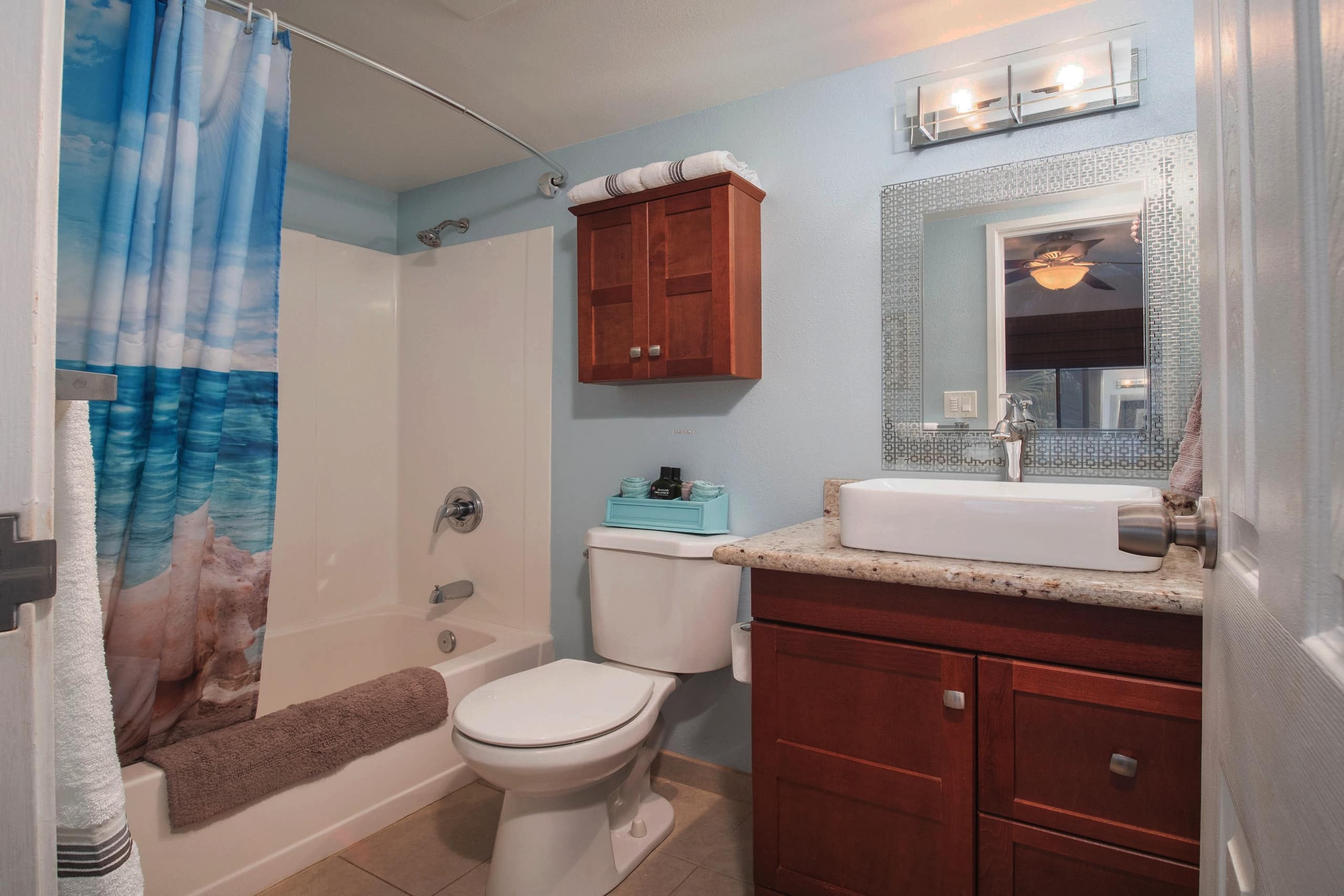 Condo in Kihei · ★4.9 · 2 bedrooms · 2 beds · 2 private baths - Image 11