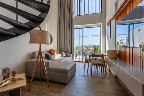 Top performing Airbnb: Trendy Apartment in the Heart of La Matuna in La Matuna