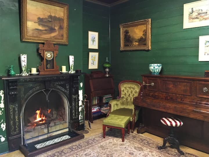 Myall Cottage - Farmhouse