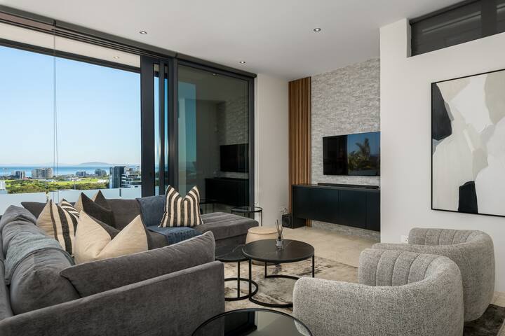 Designer 2-Bed Villa | Ocean Views & Pool gallery image 4