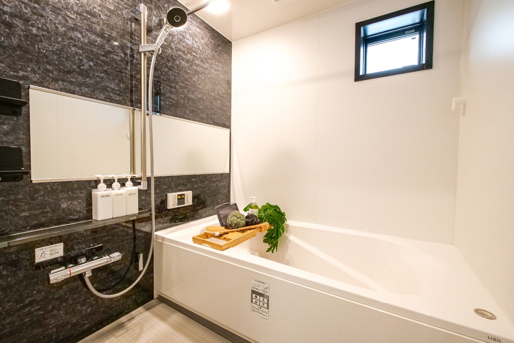 新宿まで10分 渋谷まで15分 高速フリーwifi 新築ビラ2浴室2トイレ