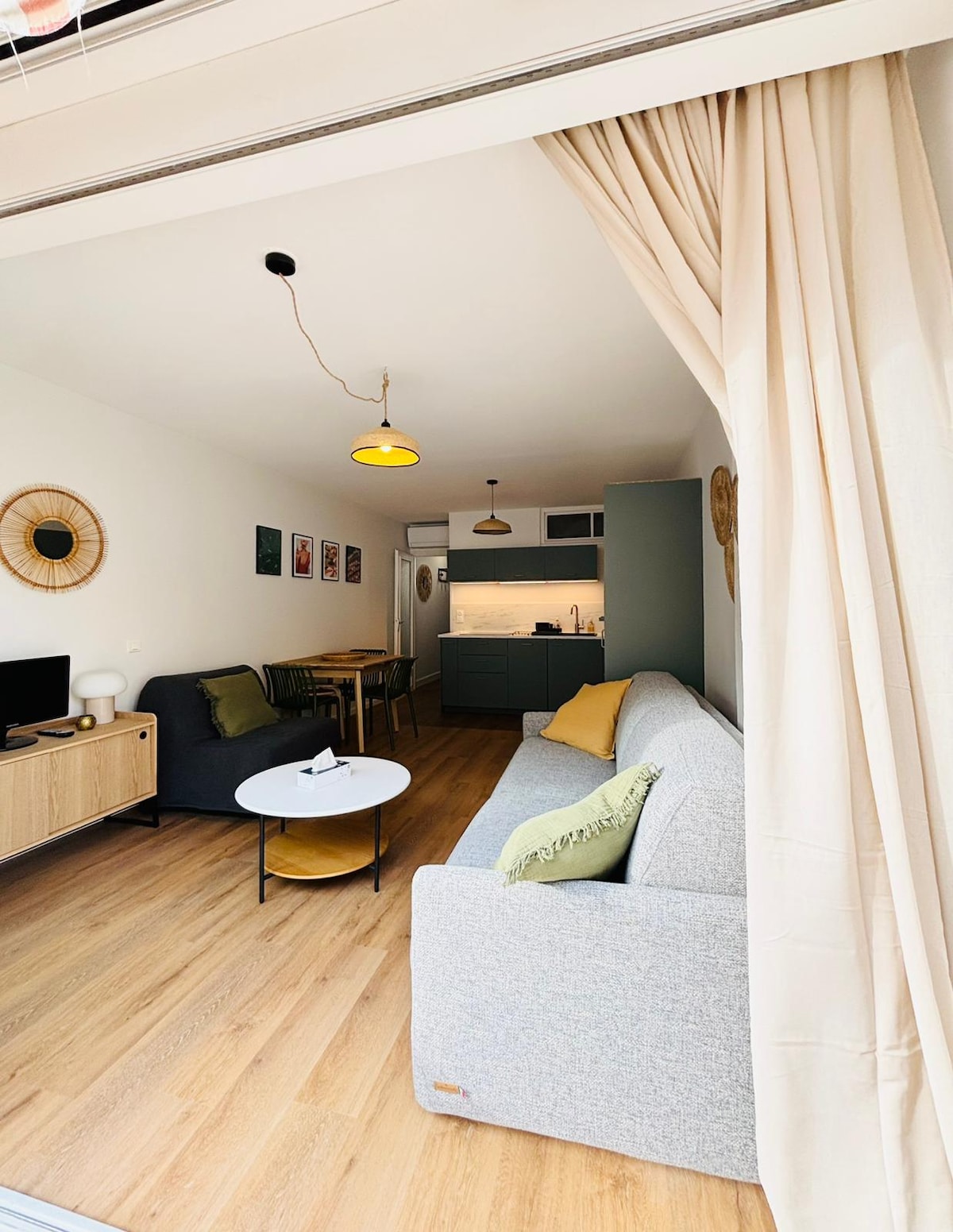 Annonce Airbnb populaire: Apartment 50 m from the beach à Palavas Les Flots