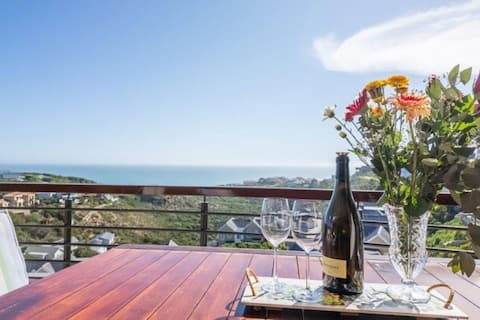 3onPacific, Cola Beach
Spectacular ocean vistas