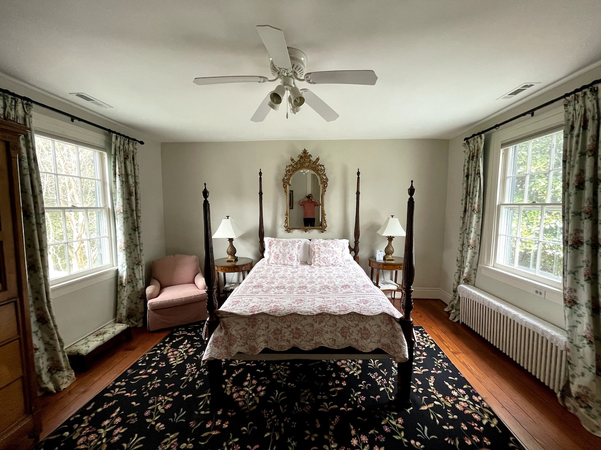 Ლუქსი #2 152 × 203 სმ ზომის საწოლით