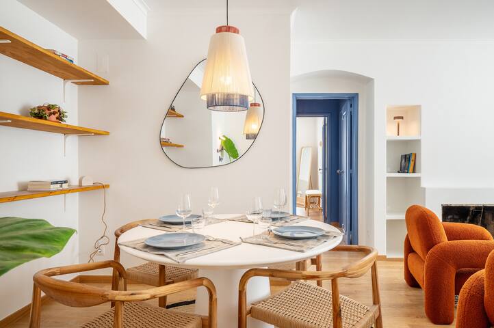 Blue Tide – Two Bedroom Apartment