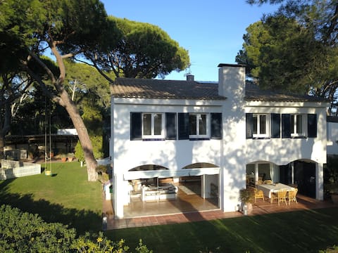 Villa Canadell with swimming pool and parking