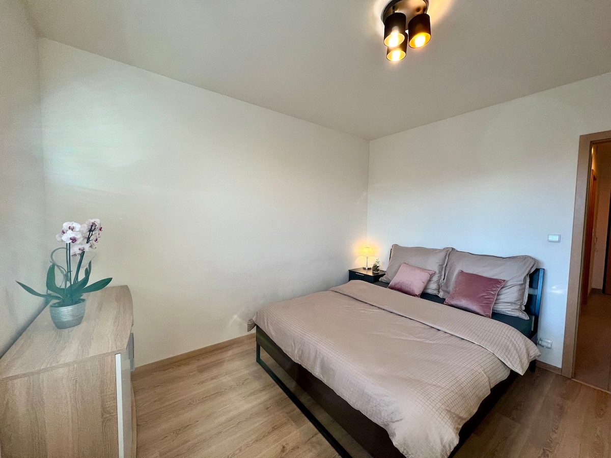 Espacio para dormir acogedor 