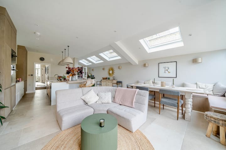 Beautifully Renovated Family Home in West London.