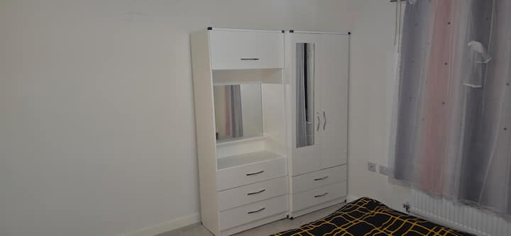 A Lovely En-suite Double Room! - Sherwood Forest
