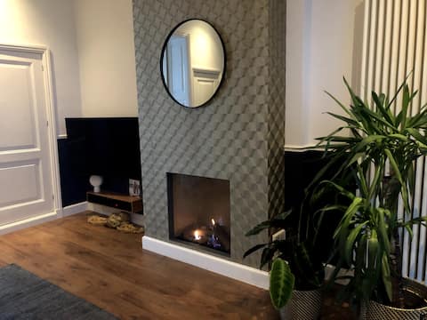 Popular Airbnb listing: Haarlem Centrum Amsterdam /Beach in Bakenes
