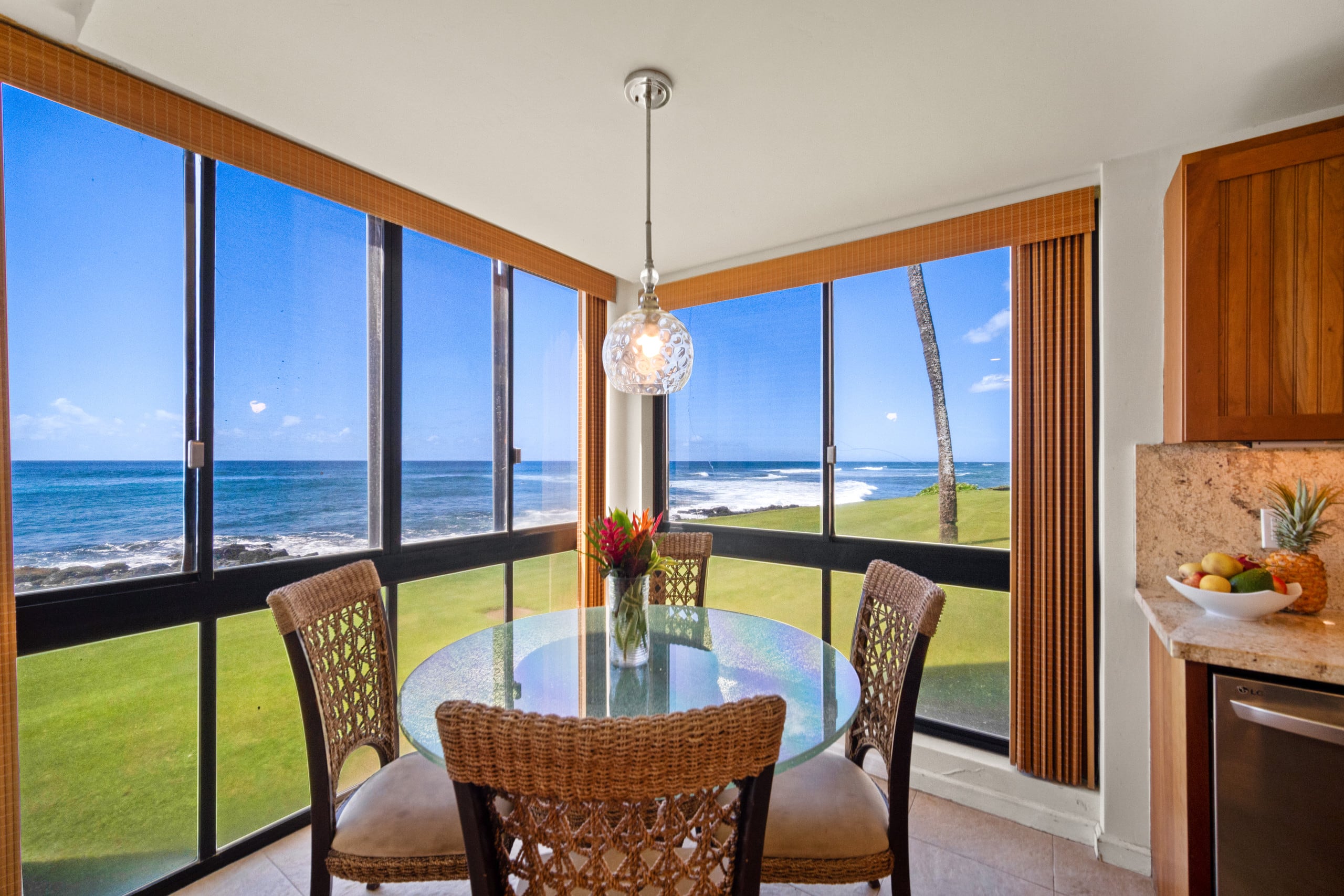 Kuhio Shores Unit 114 Oceanfront 2 Bedroom 2 Bath - Photo 9