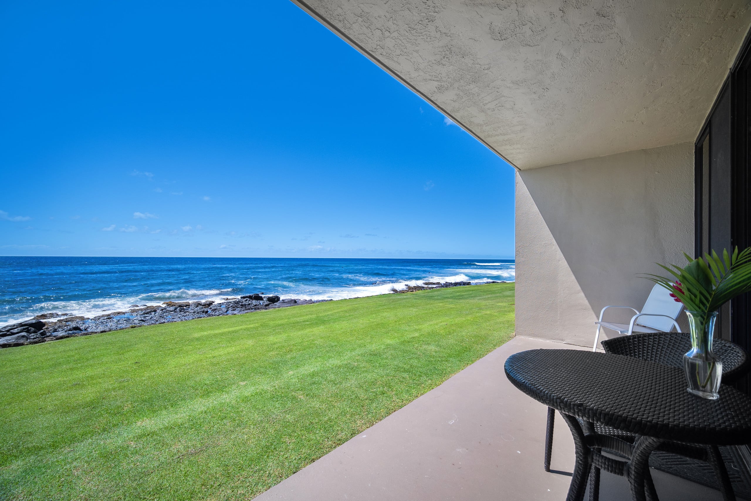 Kuhio Shores Unit 114 Oceanfront 2 Bedroom 2 Bath - Photo 21