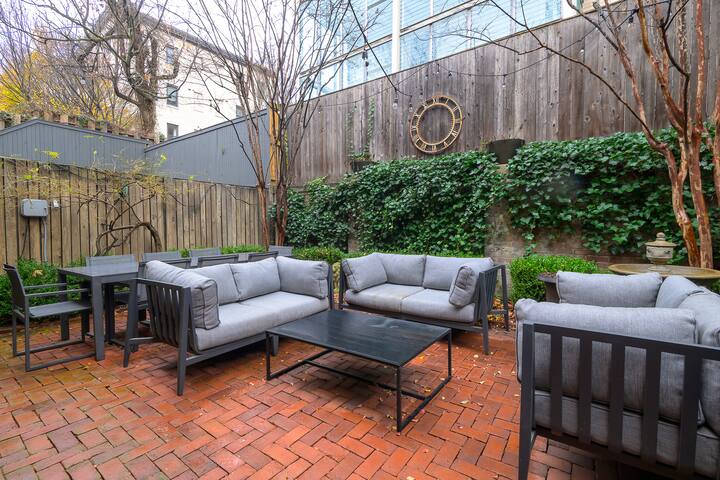 Ambassador life in Kalorama with a Patio & Parking gallery image 5