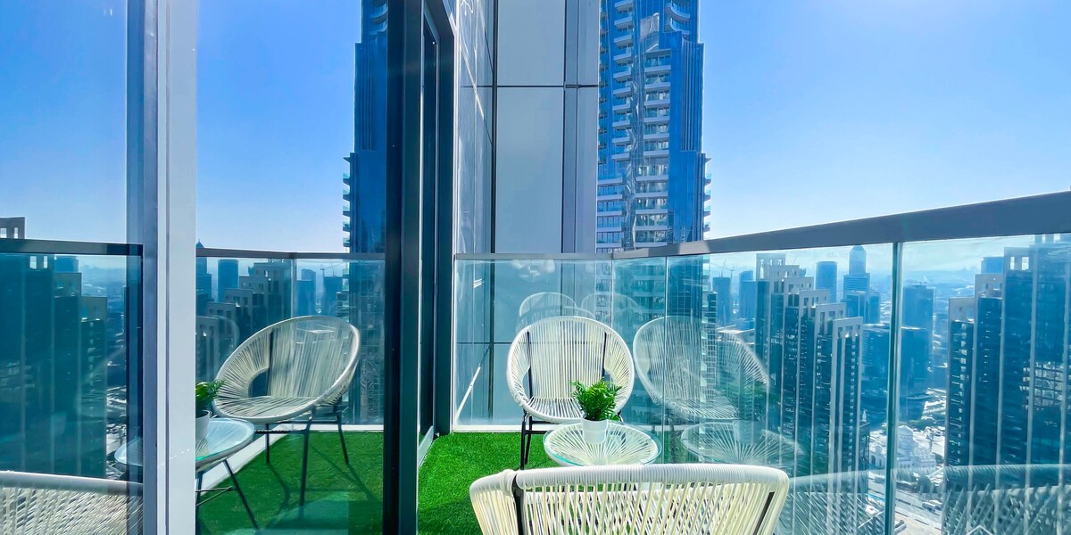 1 Bedroom Furnished Apartment with City View · IV 4