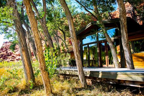 40 Acre Escalante Canyon Retreat