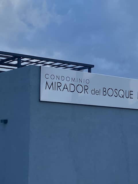 Top performing Airbnb: Apartment in condominium in Punta Arenas