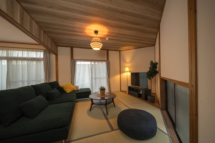 【Asobiba】キッズルームですべり台！庭サウナ/寝室4/最大14名/高速icすぐ/広い駐車場 - Beppu