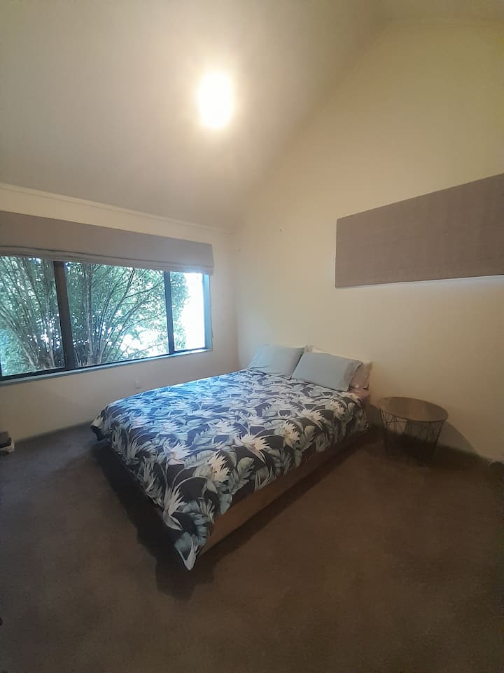 საძინებელი 5