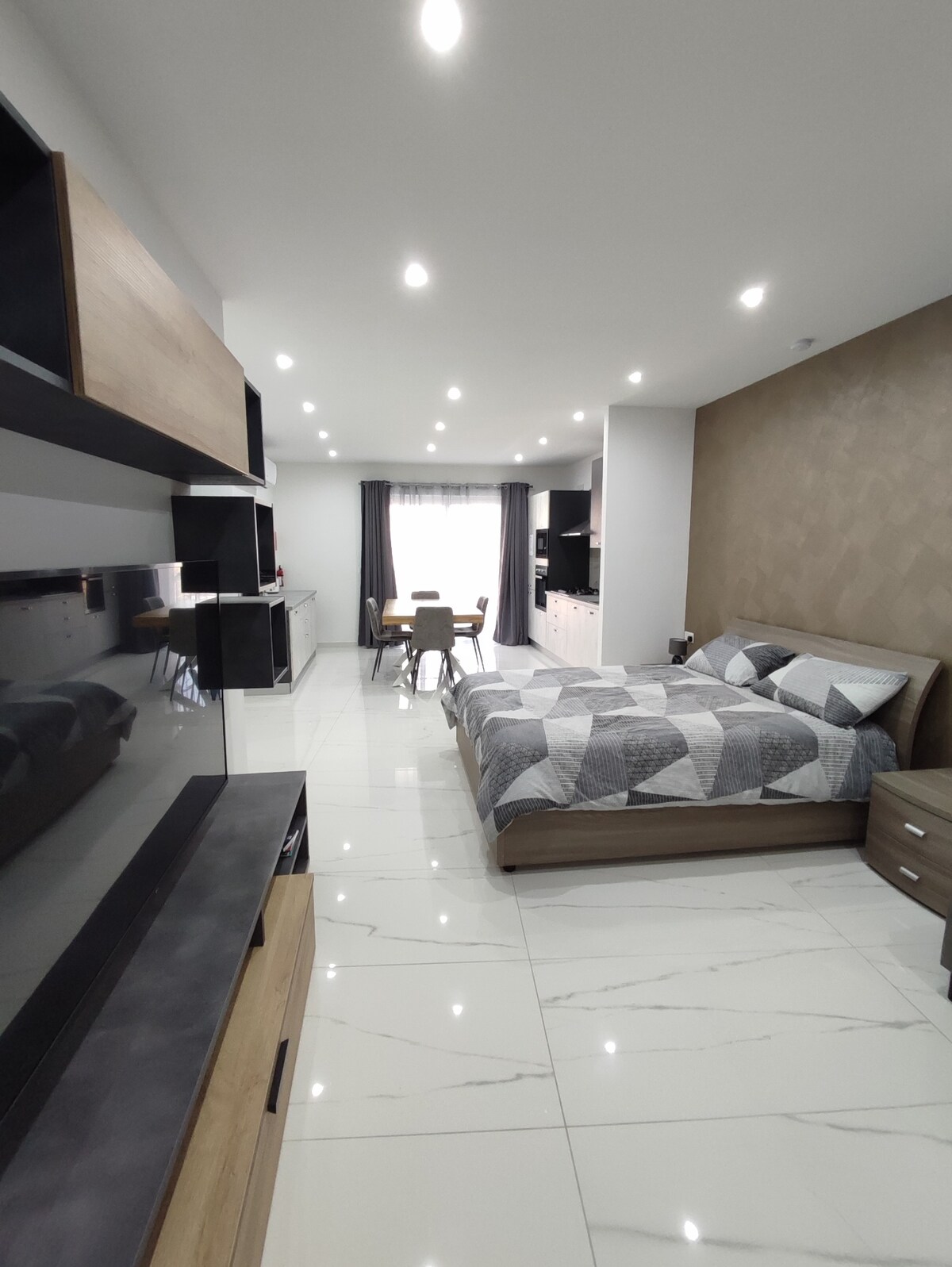 Superior Studio 3- Side Sea View