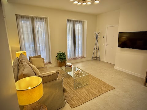Top Airbnb: Luxury apartment in Cabanyal next to the beach en Poblats Marítims