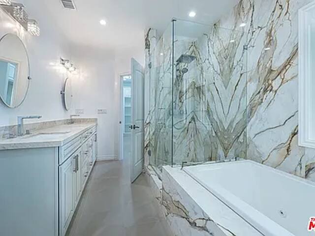 Tranquil home nestled in Malibu! gallery image 3