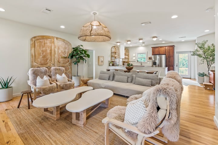 Pickleball Playhouse - Houses for Rent in Santa Rosa ...